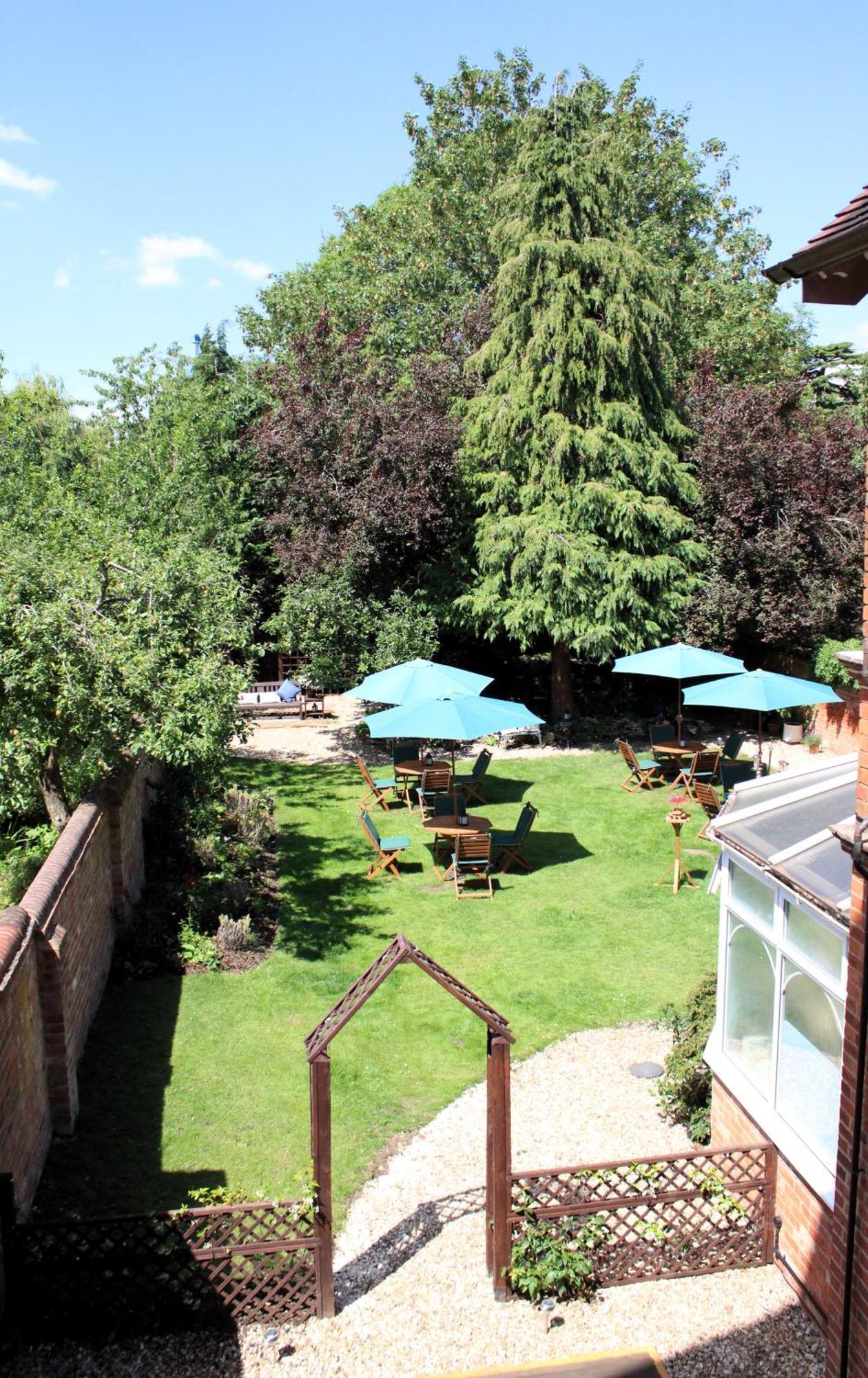 St Margaret's Bed and breakfast 4*